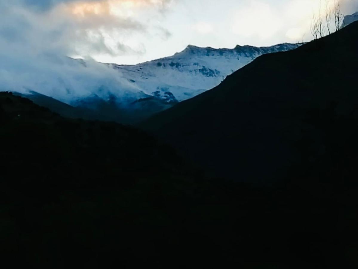 El Hogar De Mercedes Guejar Sierra Kültér fotó